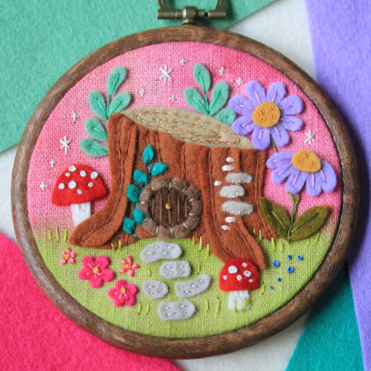 Tiny Felt Homes Hoops