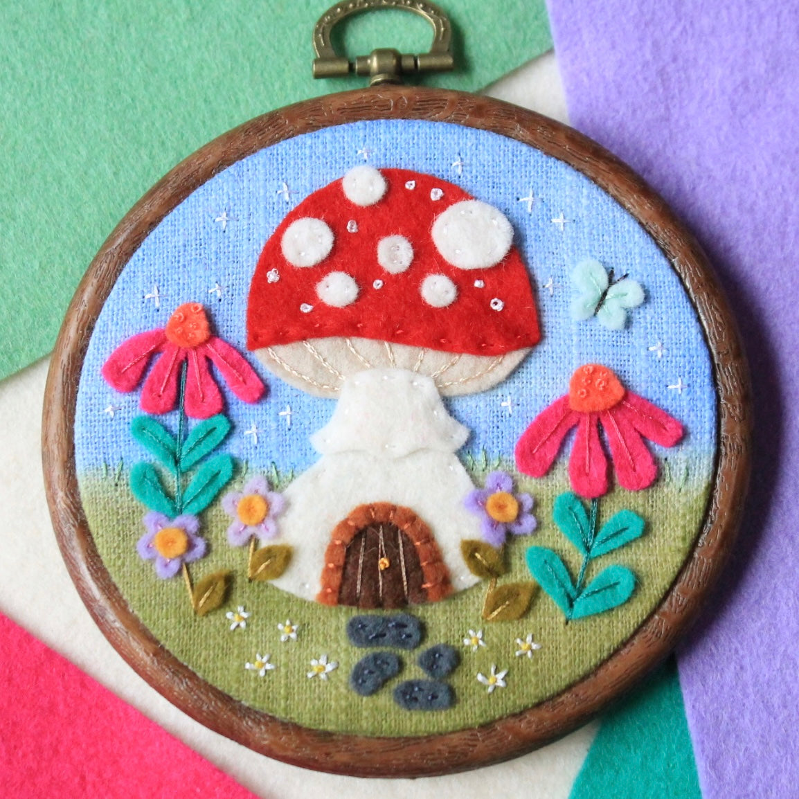 Tiny Felt Homes Hoops